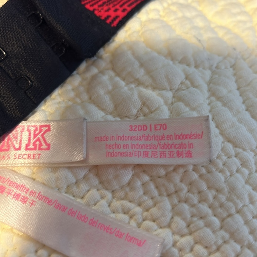 PINK Victoria’s Secret bra - Picture 5 of 5